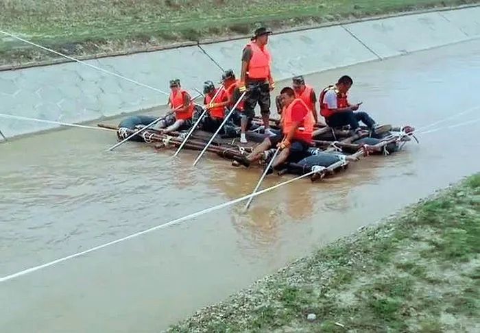 精疲力竭吗_疲精力竭的意思_精疲力竭