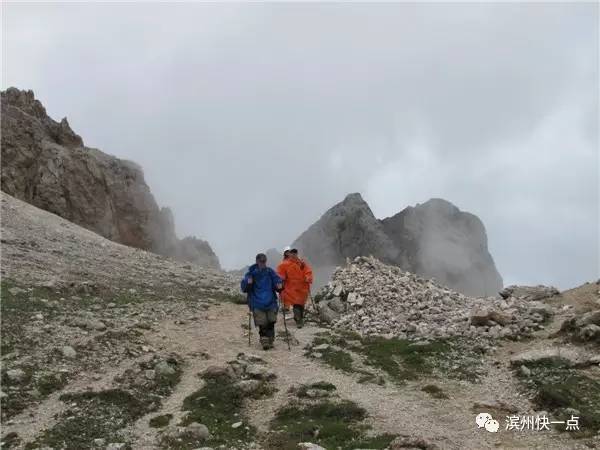 飞蹿与飞窜的读音_飞窜_飞窜的意思