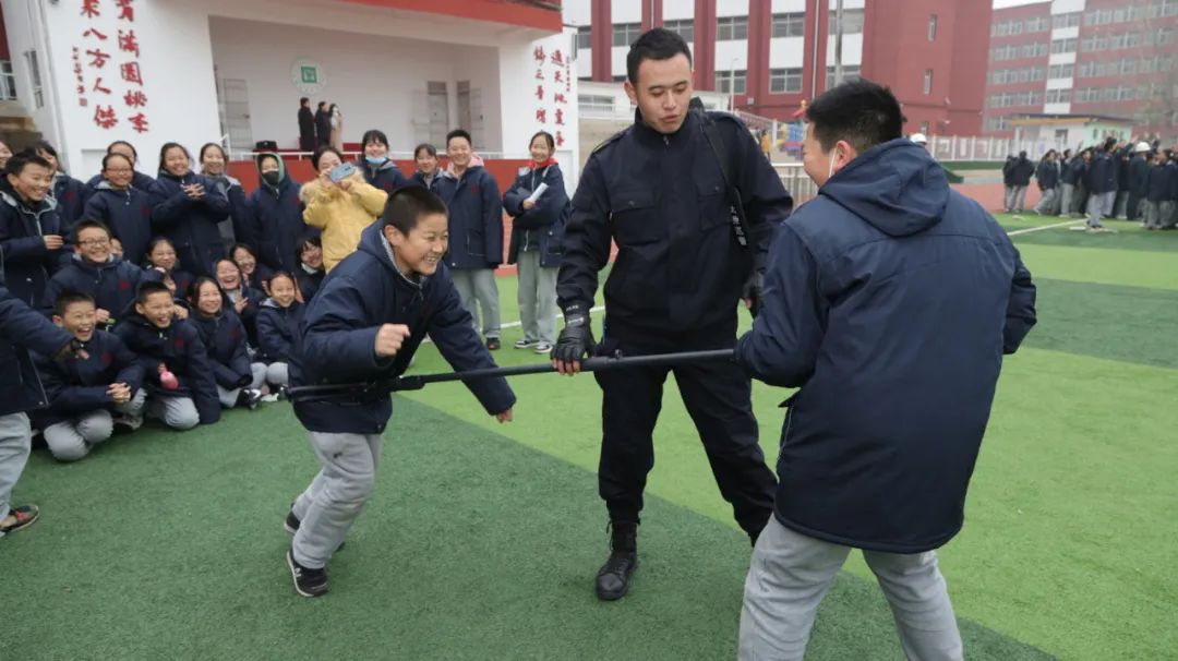 山西通宝育杰学校校歌歌词_山西通宝育杰校服_山西通宝育杰学校