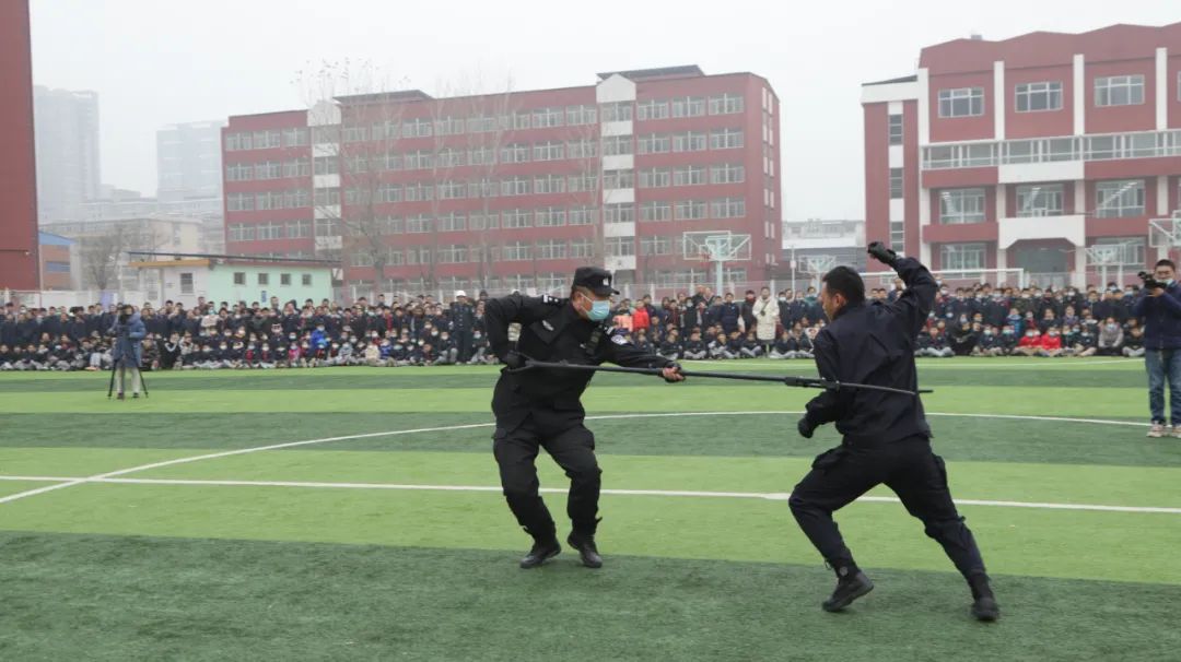 山西通宝育杰校服_山西通宝育杰学校校歌歌词_山西通宝育杰学校