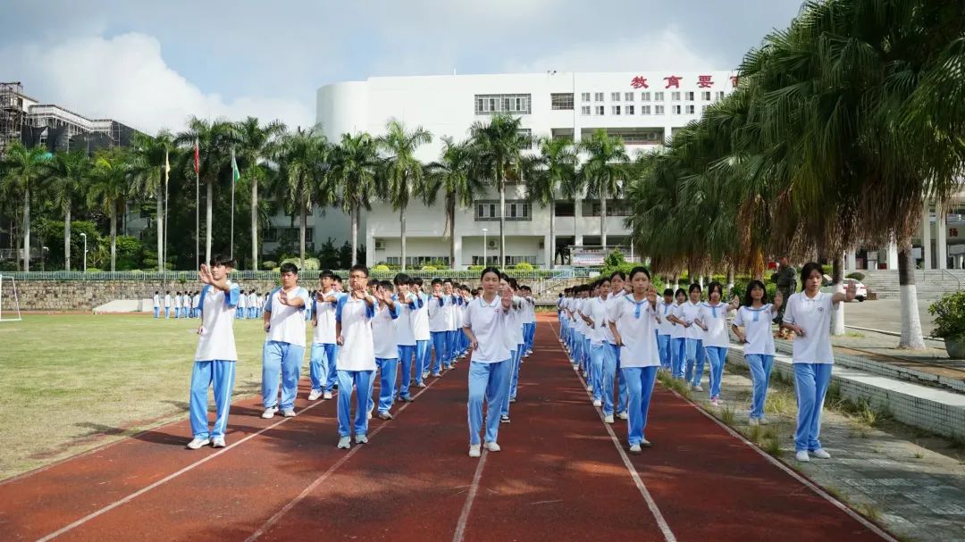 汕头市潮阳一中_汕头潮阳一中高考喜报_汕头一中与潮阳实验高考成绩