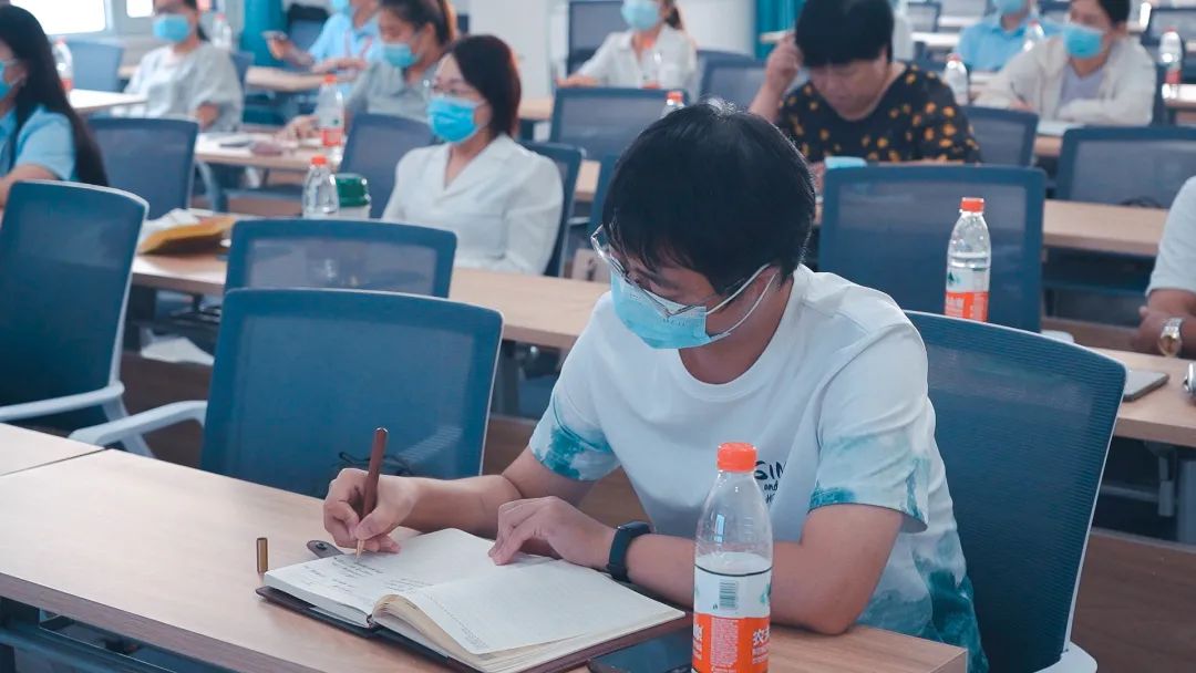 濮阳市人社局_濮阳局社市人员名单_濮阳局社市人员招聘