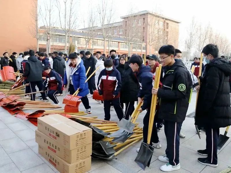 东营市二中喜报_东营市第二中学_东营市二中多大